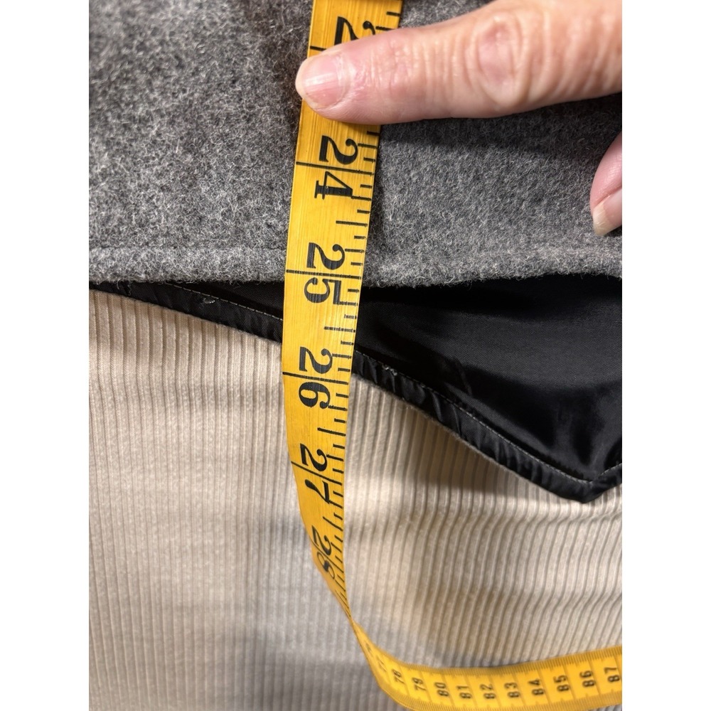 Powder River Outfitters Panhandle Vest Sz M Wool Gray 4pockets Mens Button Front - Picture 11 of 11